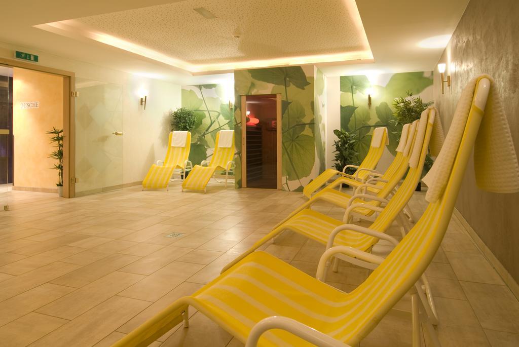 Hotel Braeuwirt Кирхберг Экстерьер фото