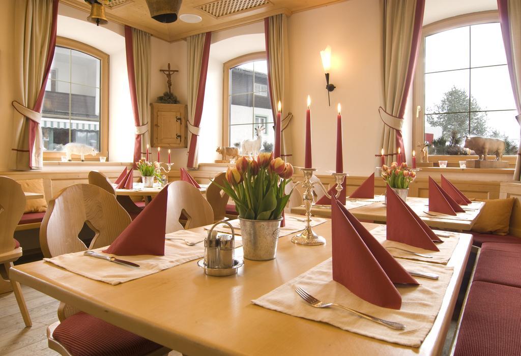 Hotel Braeuwirt Кирхберг Экстерьер фото